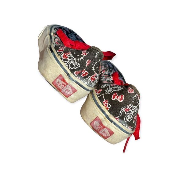 Vans Off The Wall Hello Kitty Red Black White Low Special Collaboration Size 7 - Picture 4 of 12